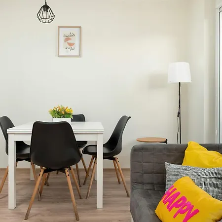 Seaside In Near Ergo Arena By Renters Apartamento *